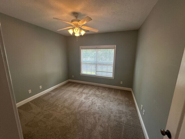 Building Photo - Great 4 BR, 3 BA home for rent in Evans, GA