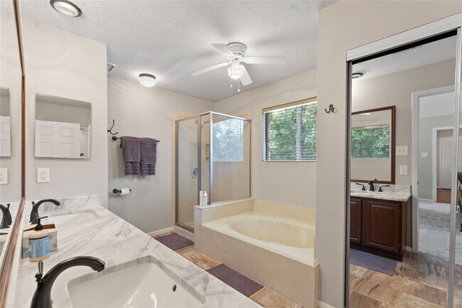 Building Photo - 267 E Rainbow Ridge Cir