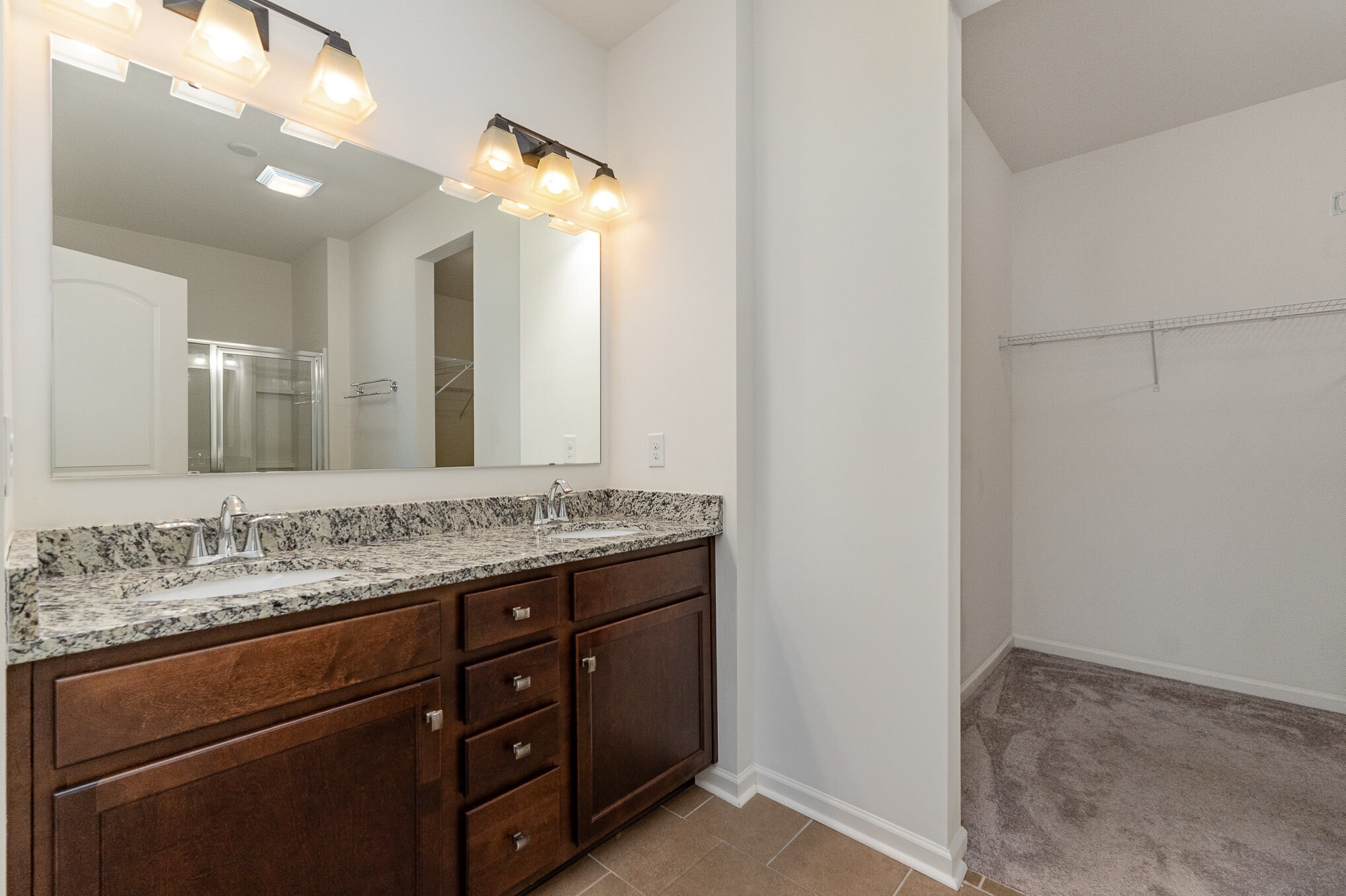 Building Photo - 40163 Crooked Stick Dr