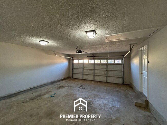 Building Photo - NEWLY RENOVATED 3-Bedroom Home for Rent in Southaven, MS!