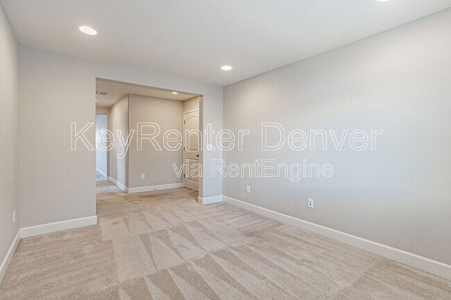 Building Photo - 7823 S Quantock Way