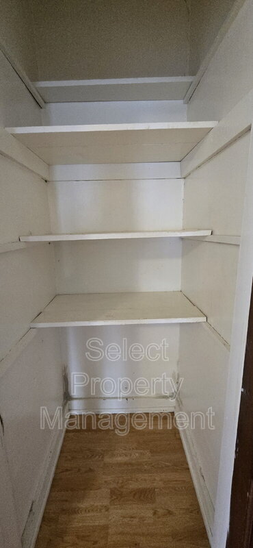 Building Photo - 738 3rd St