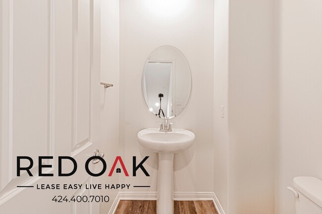 Building Photo - 14430 Strawberry Ln