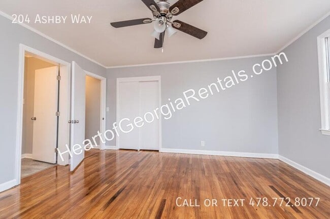 Building Photo - 204 Ashby Way