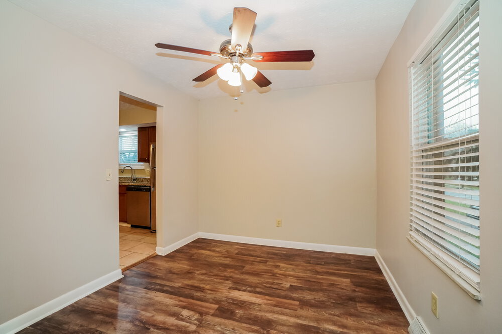 Building Photo - 999 Matterhorn Dr