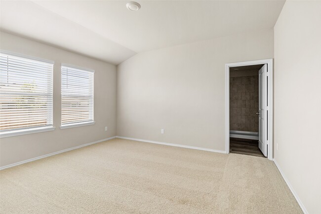 Building Photo - 206 Rockbridge Dr