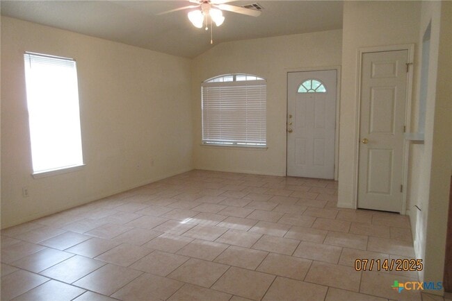 Primary Photo - 2606 Edgefield St