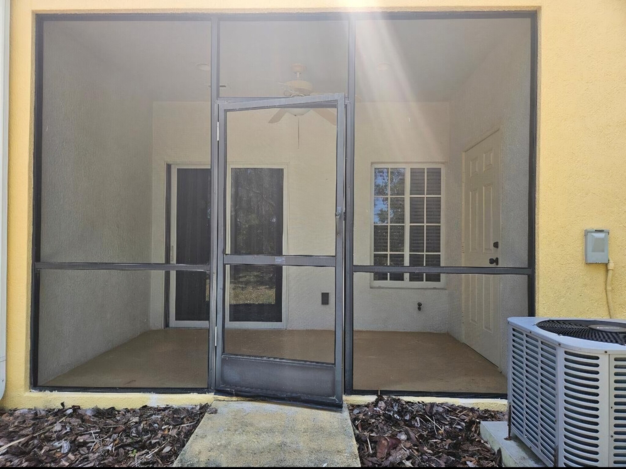 Building Photo - 13050 Tigers Eye Dr