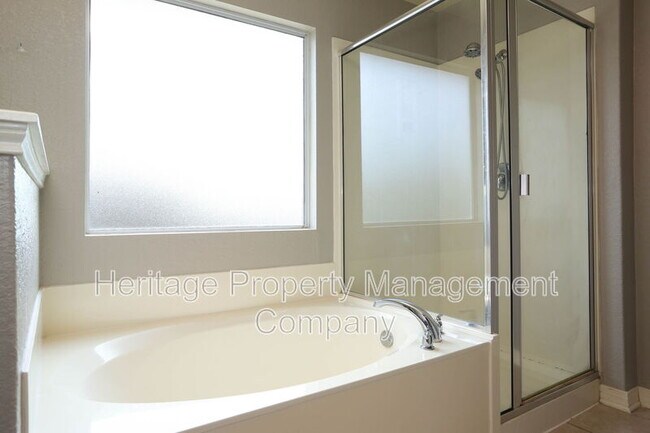 Building Photo - 6819 Liberty Stone