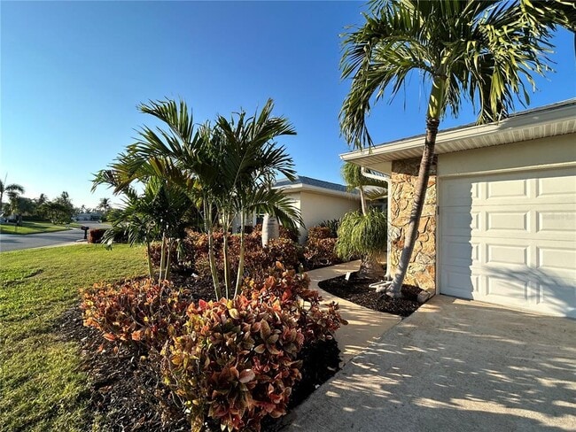 Building Photo - 8611 51st Ave W