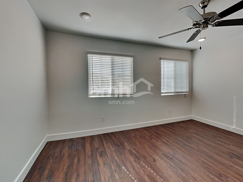 Building Photo - 17116 W Townley Ave