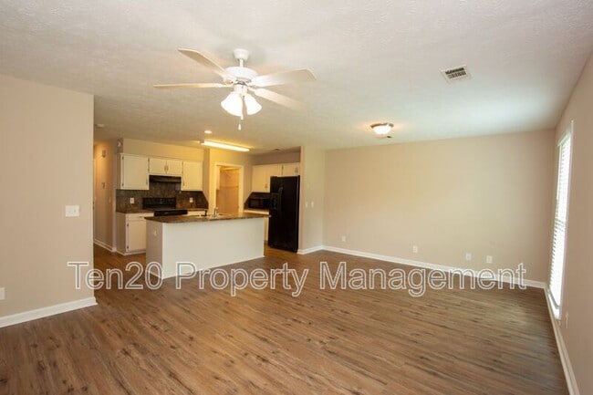 Building Photo - 3801 Holland Ct
