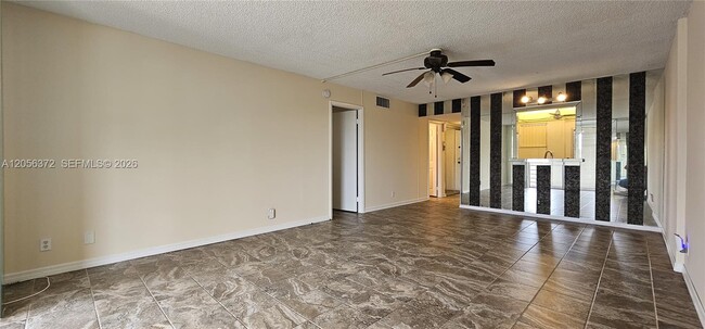Building Photo - 403 NW 68th Ave