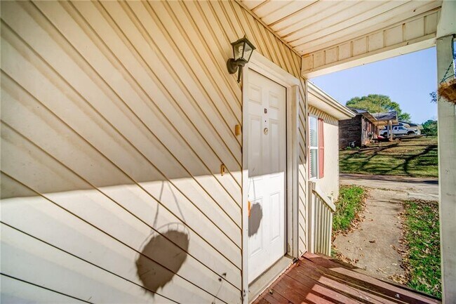 Building Photo - 4355 E Paulding Dr