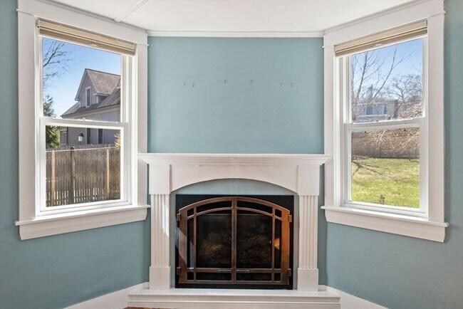 Building Photo - 14 Morse Ct