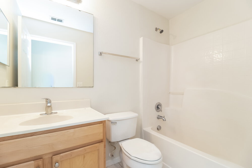 Building Photo - 2945 Elbib Dr