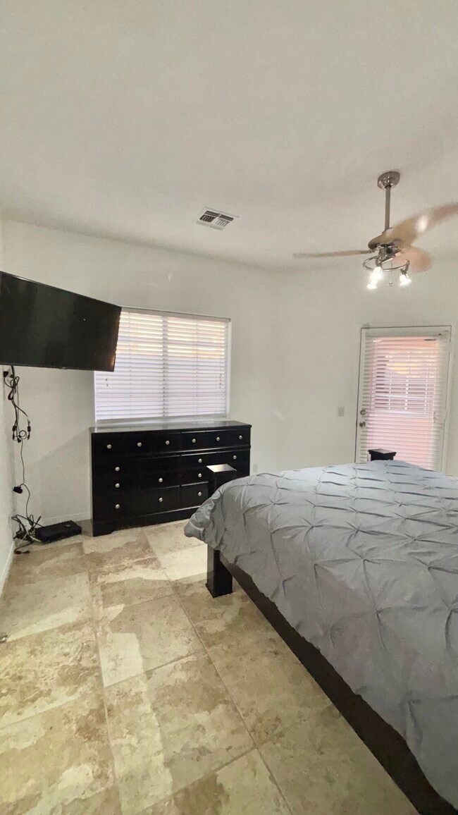 Building Photo - 80188 Golden Horseshoe Dr