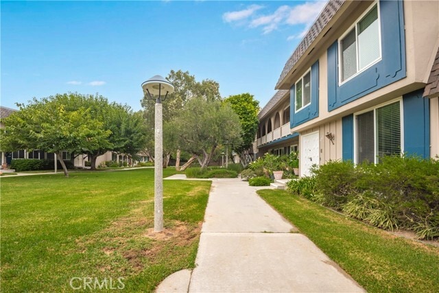 Building Photo - 4247 Larwin Ave