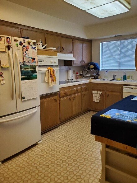 Building Photo - 28071 Pebble Beach Dr