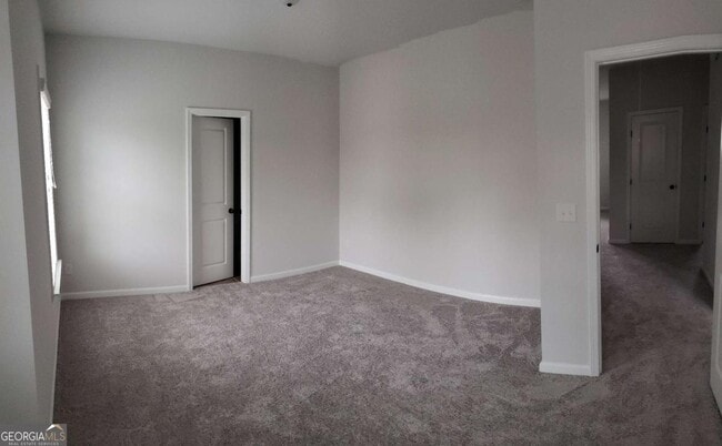 Building Photo - 4735 Watkins Wy