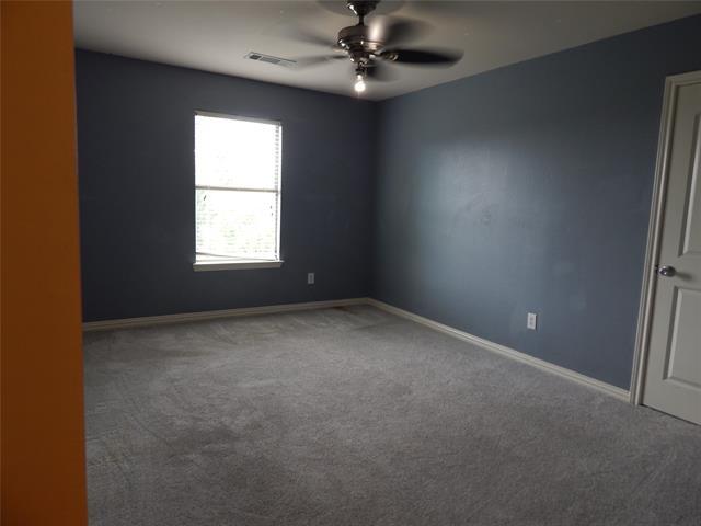 Building Photo - 2865 Laurel Oak Dr