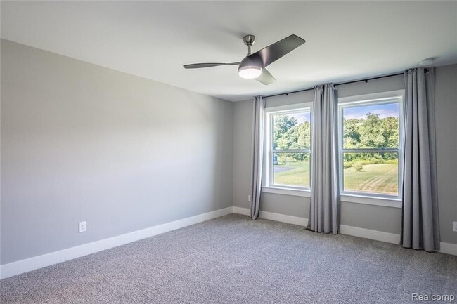 Building Photo - 5344 Birch Dr