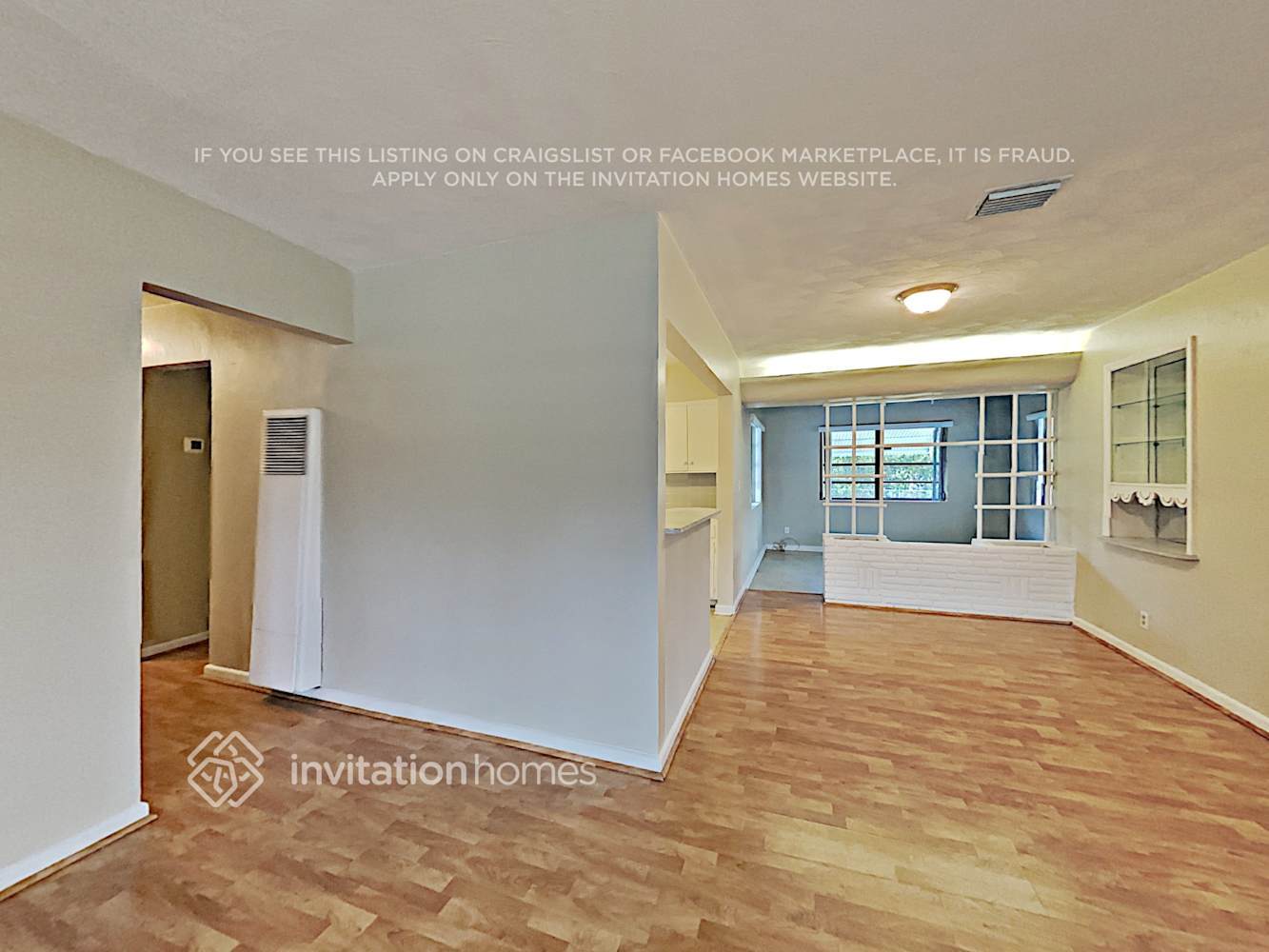 Building Photo - 6700 SW 19th St