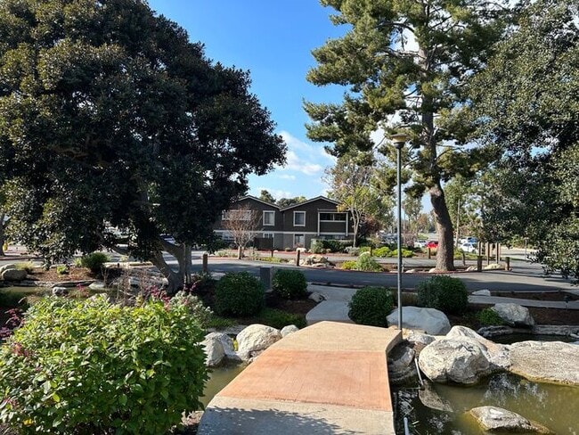 Building Photo - GREAT 1BD 1BA CONDO FOR LEASE!