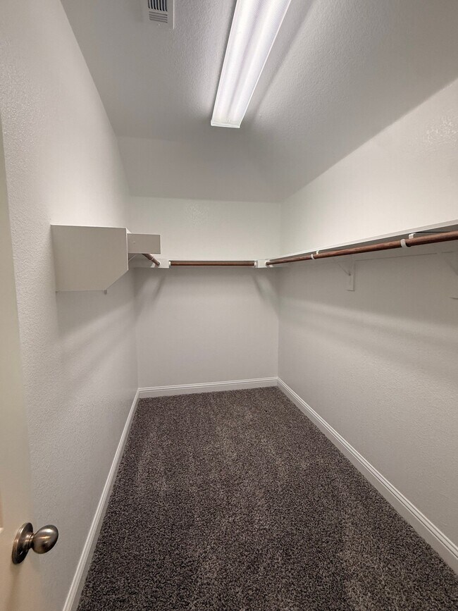 Building Photo - 3105 Whispering Pine Blvd