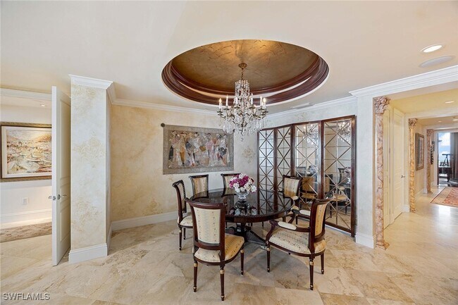 Building Photo - 940 Cape Marco Dr