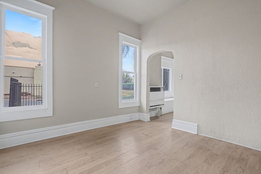 Building Photo - 3602 1/2 W Colorado Ave