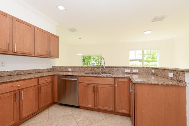 Building Photo - 3929 Sabal Way