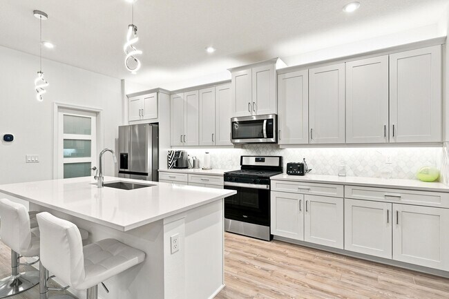 Building Photo - 11639 SW Viridian Blvd