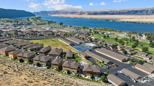 Building Photo - 9287 Riverview Way NW