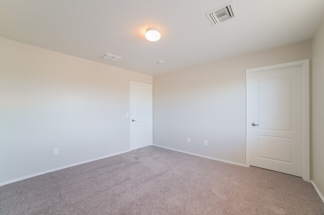 Building Photo - 6809 S Camino De Azar