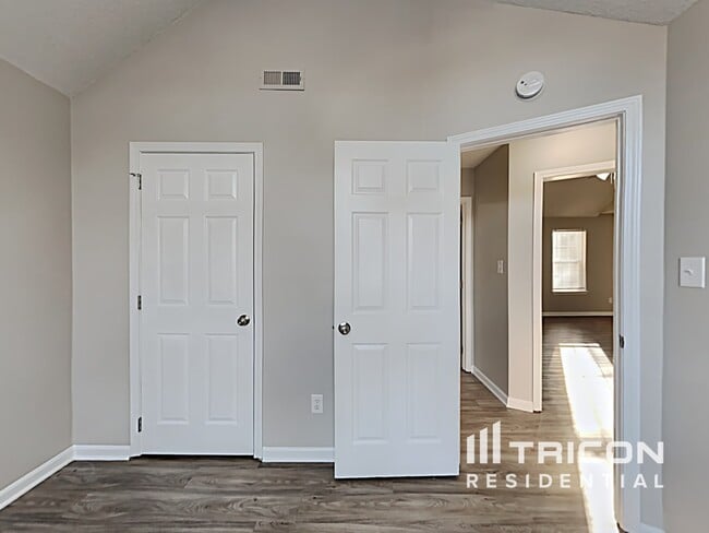 Building Photo - 8550 Alicia Brittany Ln