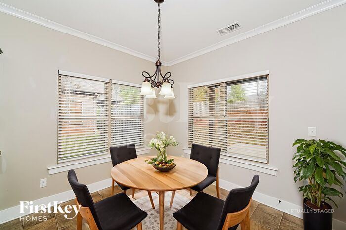 Building Photo - 6366 Cove Ln