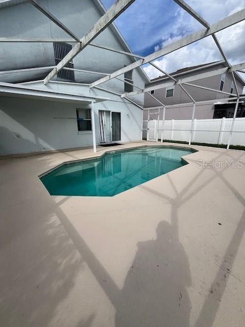 Building Photo - 355 Sonja Cir