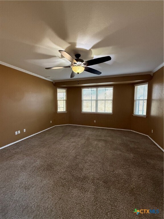 Building Photo - 305 Leather Oak Loop