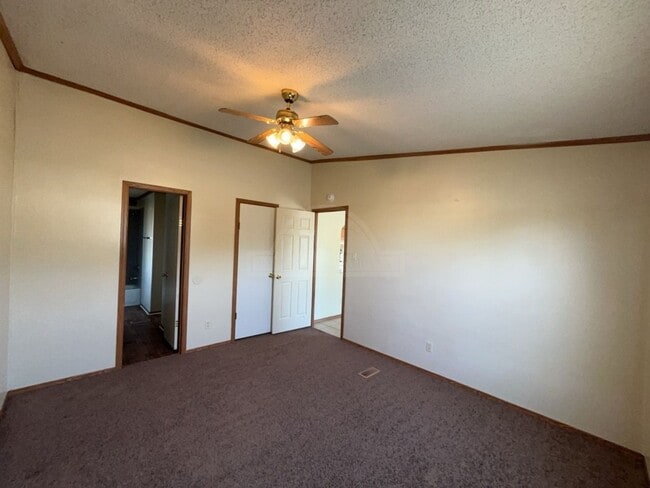 Building Photo - 3100 Cantabrian Dr