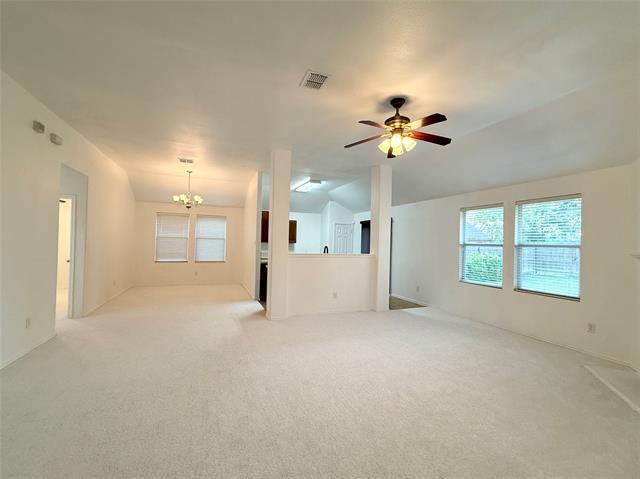 Building Photo - 918 Fleming St