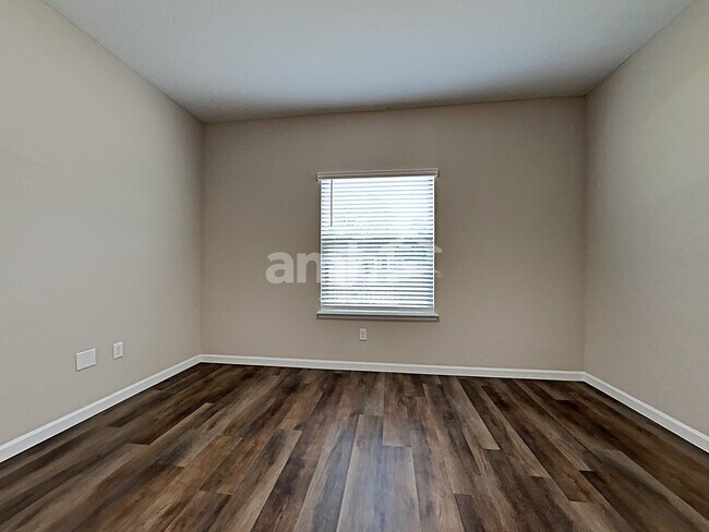 Building Photo - 69 Edge Park Trl