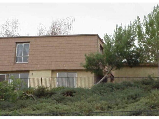Building Photo - View Liberty Canyon Condo, Agoura Hills