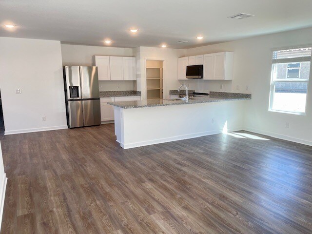 Building Photo - 2566 Aaron Pl