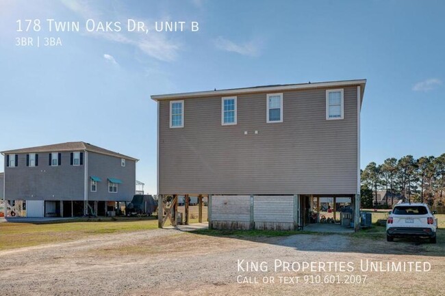 Building Photo - 178 Twin Oaks Dr