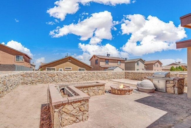 Building Photo - 11976 Mesquite Bush Dr