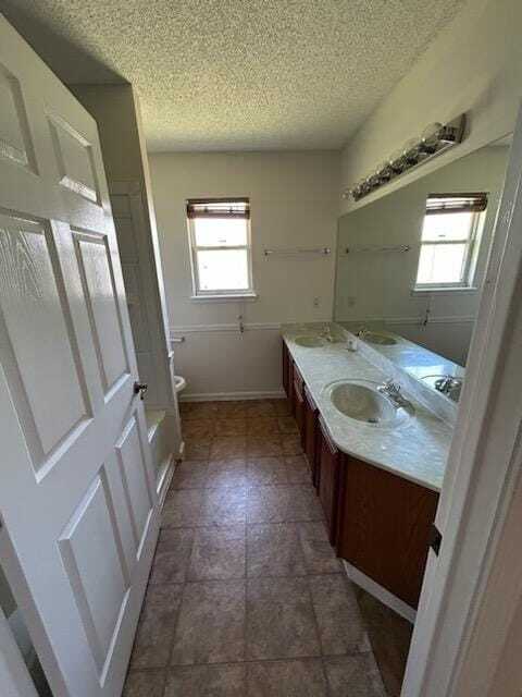 Building Photo - 5420 Riverbreeze Ct