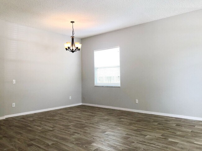 Building Photo - GREAT OVIEDO HOME WITH SOUGHT AFTER SCHOOLS