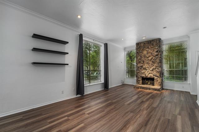 Building Photo - 2815 Welborn St