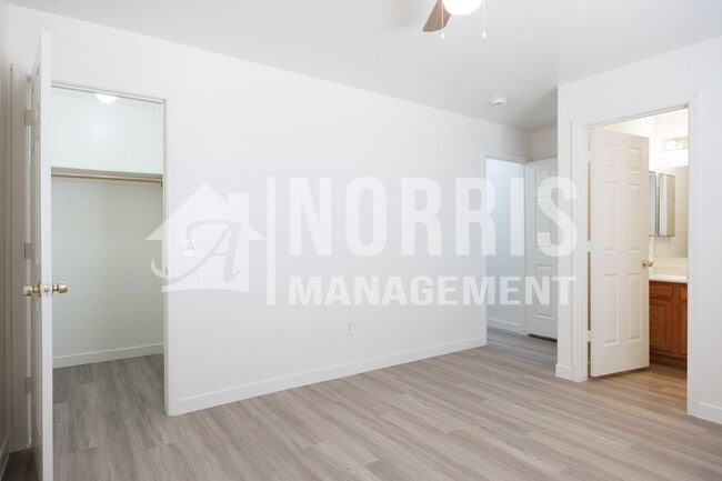 Building Photo - Perfect Duplex in Arizona City